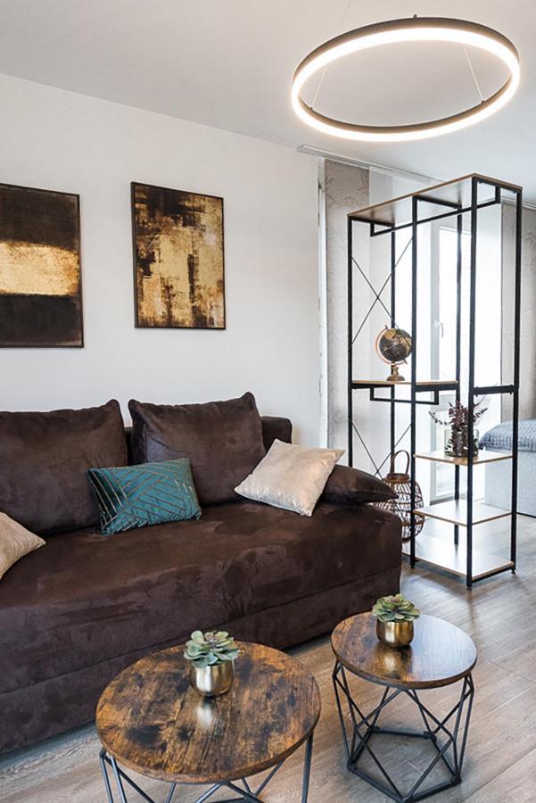 Stylisches Apartment Im Herzen Von Dresden + Parkplatz + Netflix + Self Check-In Dış mekan fotoğraf